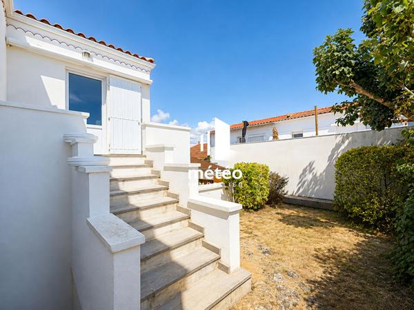 Votre pied-à-terre à 2 pas de la plage!