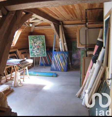 Demeure 9 pièces de 230 m² à Fours (58250)