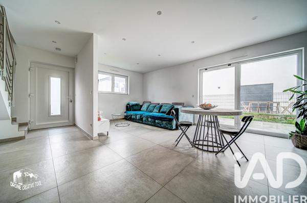 Maison à vendre 5 pièces 119 m² Haucourt-Moulaine