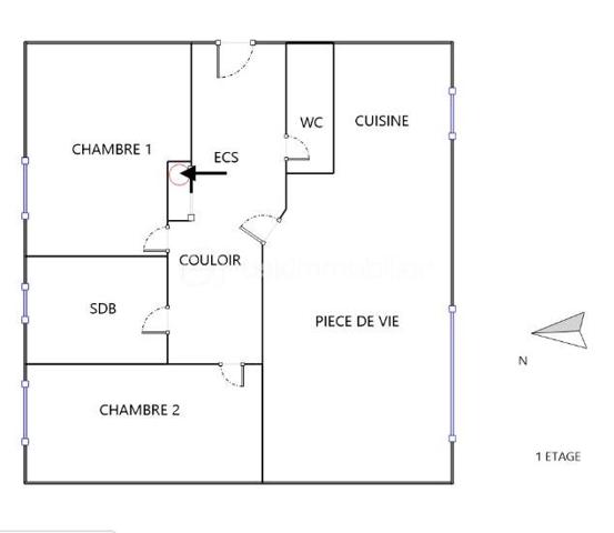 EXCLUSIVITE

Appartement T3 de 66 m² – Centre-ville de Ploërmel

Découvrez cet agréable appartement T3 de 66 m² habitables, construit en 2007 et en parfait état.
Situé au 1er étage d’une résidence sécurisée, il se compose d’un hall d’entrée, de deux chambres, d’une salle de bains, d’un WC indépendant ainsi que d’un agréable salon/séjour avec coin cuisine donnant accès à un balcon.

Ce bien bénéficie également de prestations particulièrement appréciables : une place de parking privative ainsi qu’un garage fermé en sous-sol.
Idéalement situé en centre-ville de Ploërmel, cet appartement offre un cadre de vie pratique et agréable, à proximité des commerces et des commodités ainsi que du marché le Samedi matin.

Les atouts :

66 m² habitables
T3 – 2 chambres
1er étage
Résidence sécurisée
Balcon
Parking privatif
Garage fermé en sous-sol
Local Poubelle
Local Vélo
Construction 2007
Parfait état
Centre-ville de Ploërmel

Informations complémentaires :

Taxe Foncière 1200 € Annuel
Chauffage électrique
Charge Copro aux alentours de 240€ Trimestriel

Informations complémentaires , me contacter au 06 31 01 31 98.