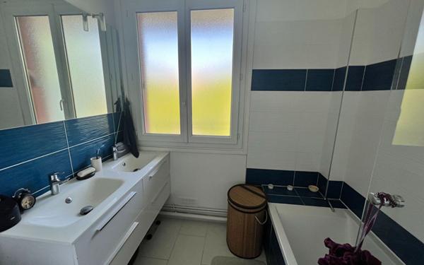 Appartement à louer    3 pièces • 78,23 m2 Antony