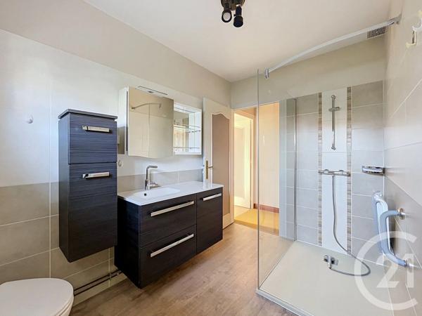 Maison à vendre  7 pièces - 105 m 2   CHOLET  - 49