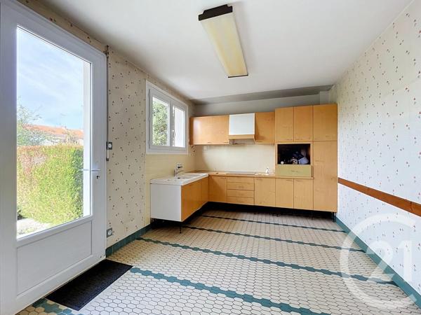 Maison à vendre  7 pièces - 105 m 2   CHOLET  - 49
