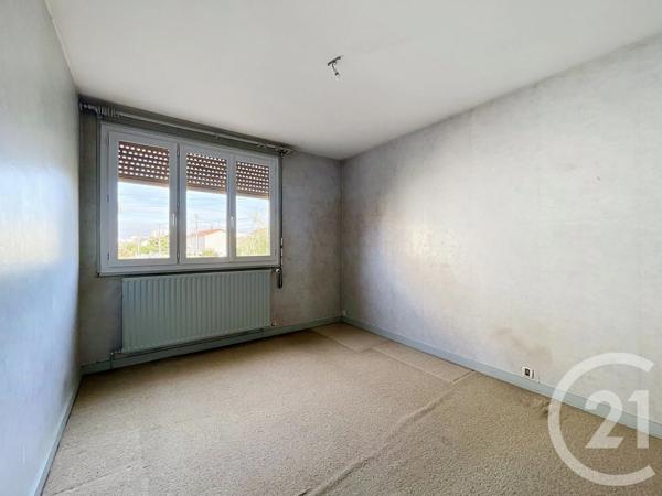Maison à vendre  7 pièces - 105 m 2   CHOLET  - 49