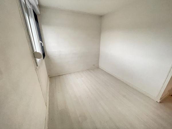 À vendre : Appartement 5 pièces à Saint Quentin, Centre