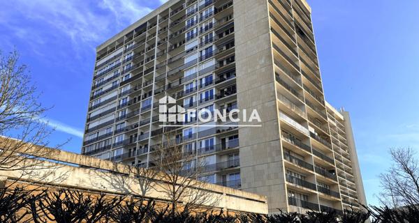 À vendre Appartement 4 pièces 77.1 m² - Angers 49100