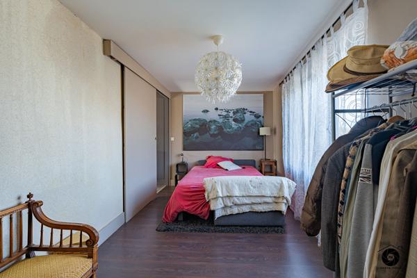 Maison de caractère Angers de 265 m² - 5 chambres - avec jardin et piscine chauffée