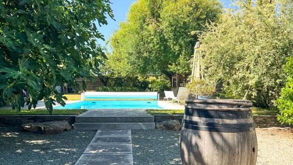 Maison de caractère Angers de 265 m² - 5 chambres - avec jardin et piscine chauffée