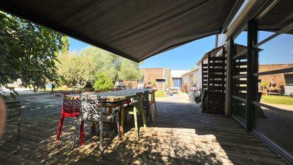 Maison de caractère Angers de 265 m² - 5 chambres - avec jardin et piscine chauffée