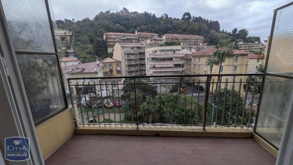 Appartement à louer 3 pièces 66.59m²