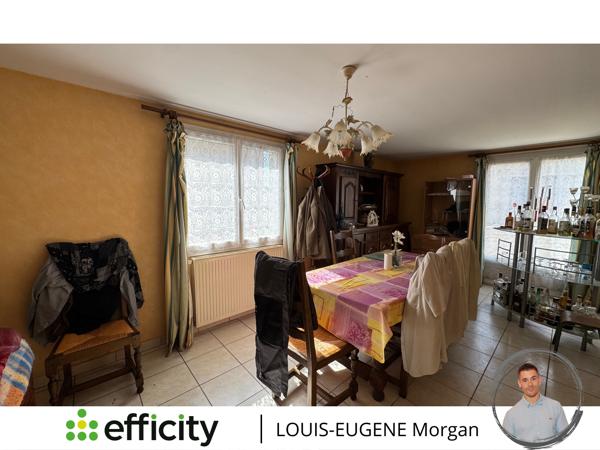 Maison
         6 pièces
        - 189 m² 86 500 € *