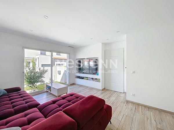 A VENDRE - THUIR - VILLA - PISCINE - GARAGE