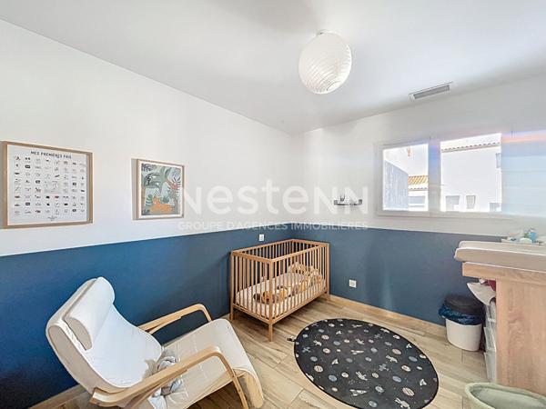 A VENDRE - THUIR - VILLA - PISCINE - GARAGE