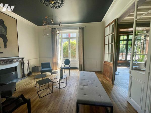 Maison Rennes 9 pièce(s) 315 m2