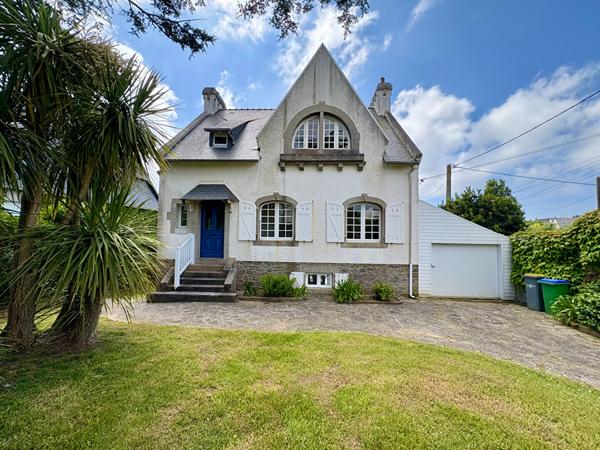 PLOUGONVELIN ? Maison des années 30 rénovée ? 155 m² , Plougonvelin