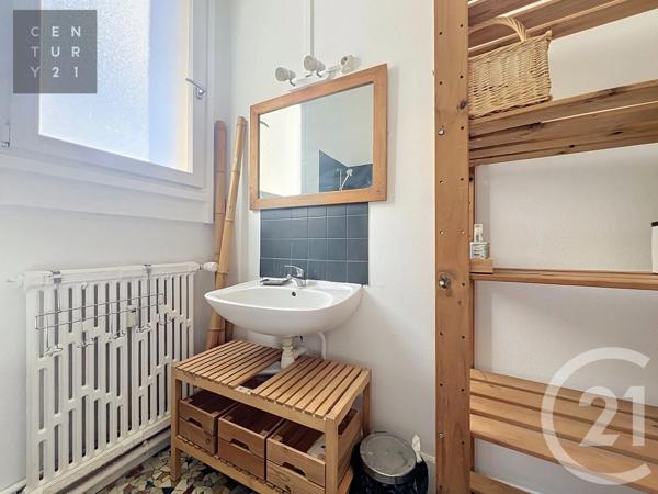 Appartement F3 à vendre  3 pièces - 62,95 m 2   TROYES  - 10