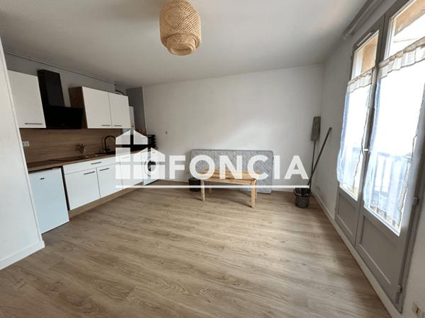 Location Studio 24.25 m² - 5 RUE DU TEMPLE Limoges 87000