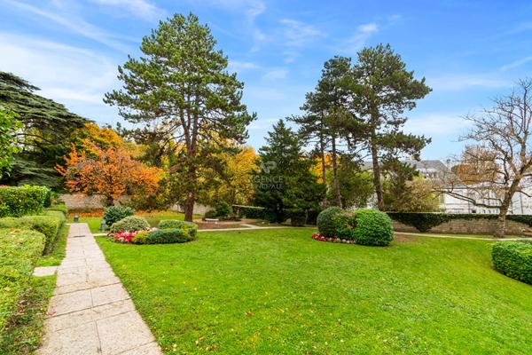 Appartement Saint Germain En Laye 3 pièce(s) 78.14 m2 €651 000 ** - Référence 17458