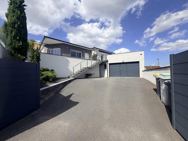 Vente / Maison contemporaine à Châteaugay (63119)