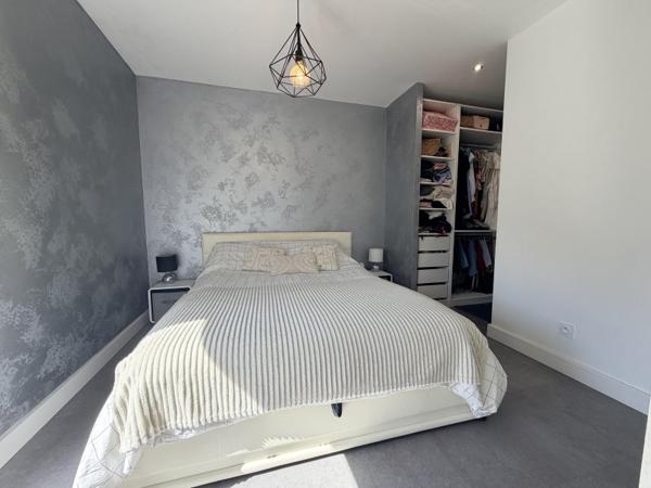 Vente / Maison contemporaine à Châteaugay (63119)