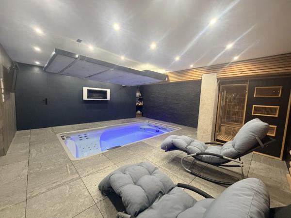 Vente / Maison contemporaine à Châteaugay (63119)