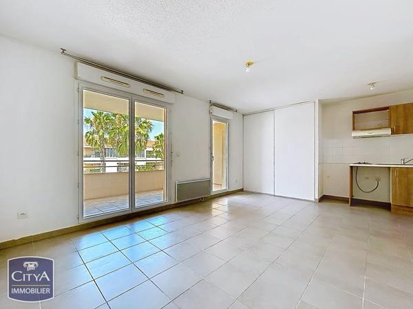 Appartement à vendre 1 pièce 28m² Roquebrune-sur-Argens (83520)