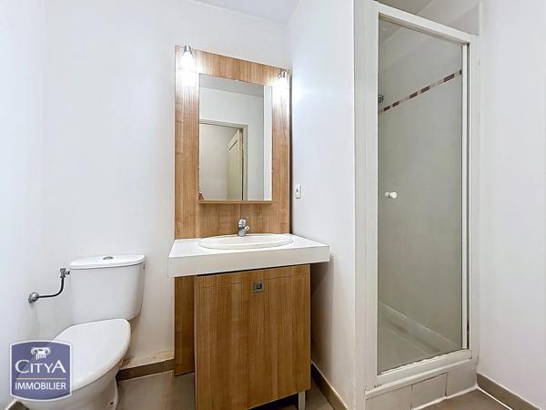 Appartement à vendre 1 pièce 28m² Roquebrune-sur-Argens (83520)