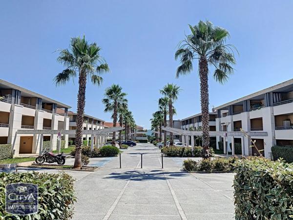 Appartement à vendre 1 pièce 28m² Roquebrune-sur-Argens (83520)