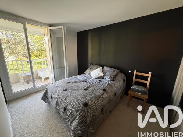 Appartement à vendre 2 pièces 46,8 m² Saint-Germain-lès-Corbeil