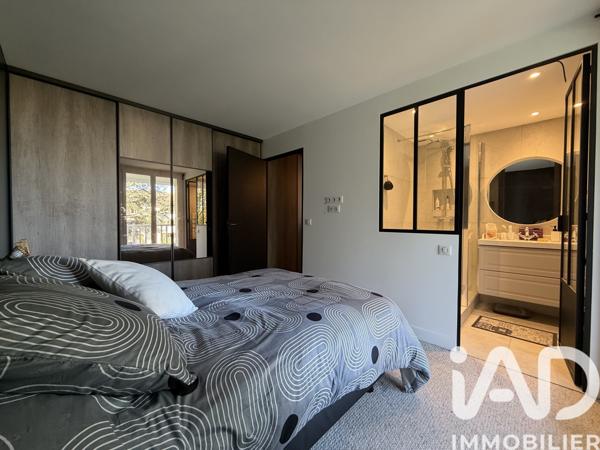 Appartement à vendre 2 pièces 46,8 m² Saint-Germain-lès-Corbeil