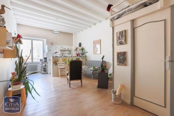 Appartement à vendre 1 pièce 32m² Rochefort (17300)