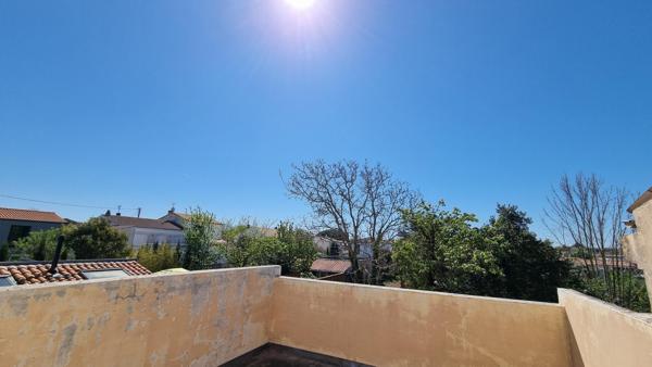 Secteur La Courbe - Maison lumineuse avec jardin plein sud et beau potentiel