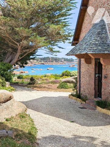 Propriété Unique avec Vue Panoramique sur la Côte de Granite Rose - Vente en VIAGER