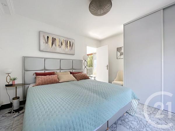 Appartement F5 à vendre  5 pièces - 100 m2 ST CLOUD - 92