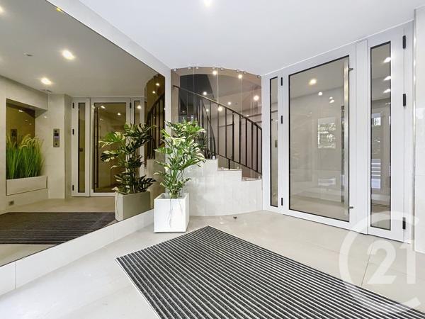 Appartement F5 à vendre  5 pièces - 100 m2 ST CLOUD - 92