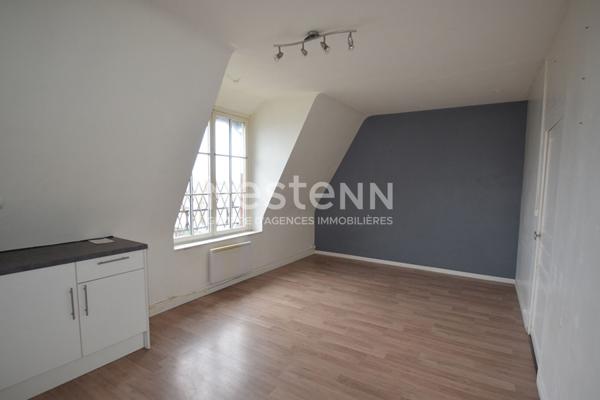 Immeuble composé de 3 appartements au coeur de Malicorne sur Sarthe