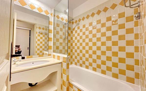 Appartement à vendre    3 pièces • 36,90 m2 Cannes