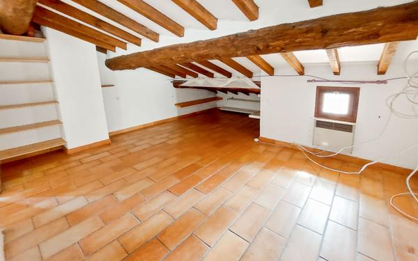 Maison à vendre    4 pièces •  Villeneuve