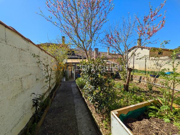 Vente Maison122 m² - 3 Pièces - BEAUMONT DE LOMAGNE (82500)