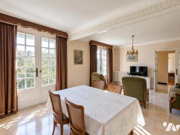 MAISON 5 PIECES - 4 CHAMBRES - LE VIEUX BOURG - LE PELLERIN