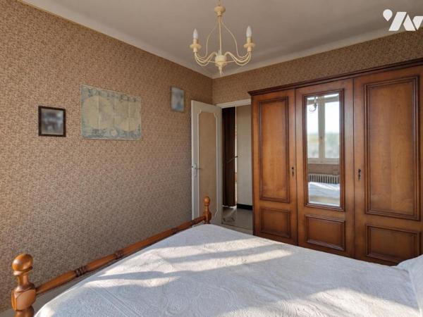 MAISON 5 PIECES - 4 CHAMBRES - LE VIEUX BOURG - LE PELLERIN