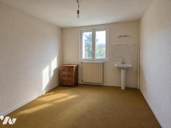 MAISON 5 PIECES - 4 CHAMBRES - LE VIEUX BOURG - LE PELLERIN