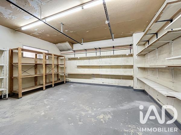 Murs commerciaux  à vendre 82 m² Courbevoie