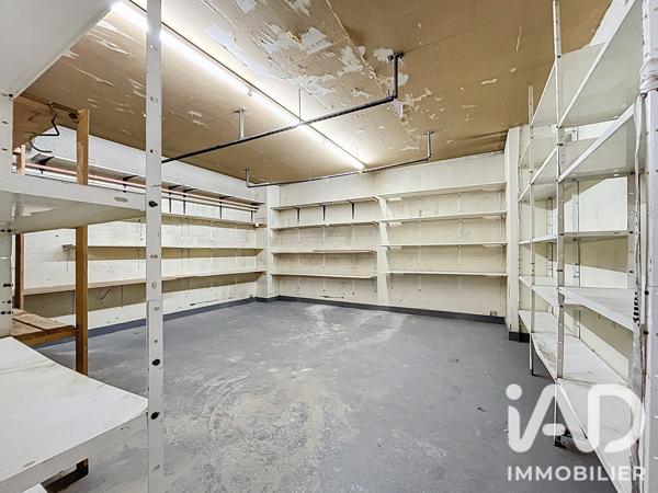 Murs commerciaux  à vendre 82 m² Courbevoie