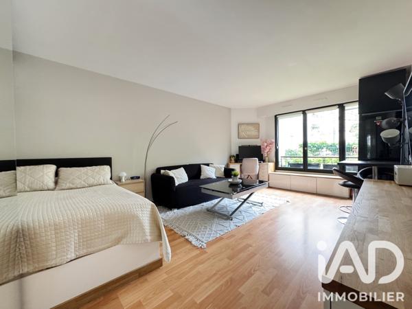 Studio à vendre 32,75 m² Issy-les-Moulineaux