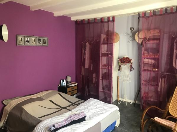 Maison à vendre |  Saint-Jean-d'Angély |  4 pièces | 99 m²