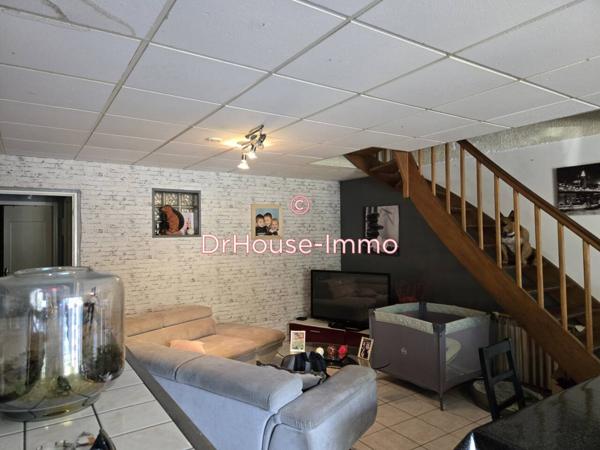 Immeuble à vendre 7 pièces de 153 m²