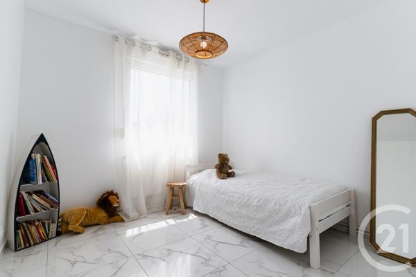 Appartement F6 à vendre  6 pièces - 117,91 m2 SCY CHAZELLES - 57