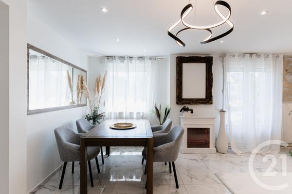 Appartement F6 à vendre  6 pièces - 117,91 m2 SCY CHAZELLES - 57