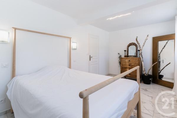 Appartement F6 à vendre  6 pièces - 117,91 m2 SCY CHAZELLES - 57